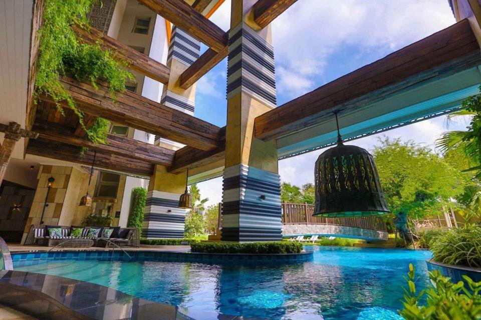 The Riviera Jomtien Studio Sea View High Floor Apartment Екстериор снимка