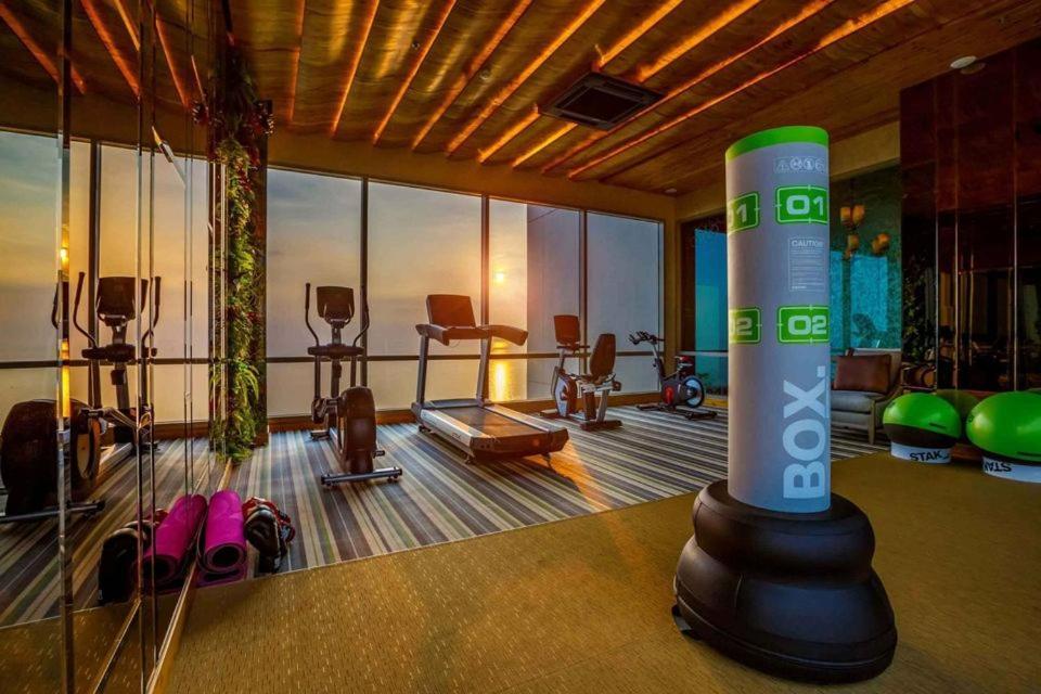 The Riviera Jomtien Studio Sea View High Floor Apartment Екстериор снимка